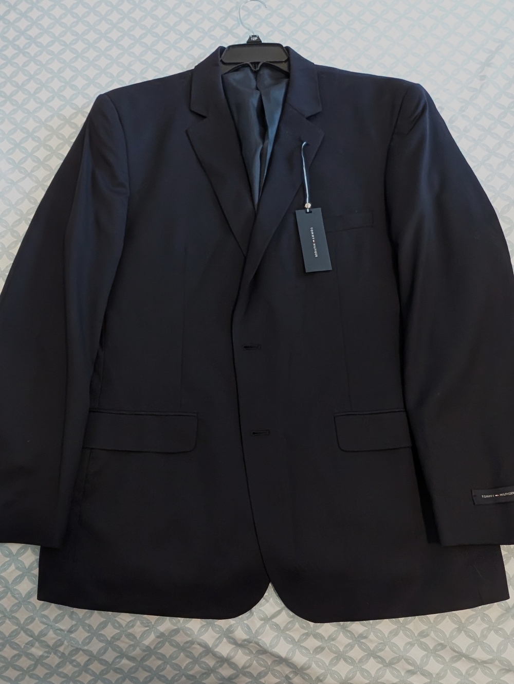 New Tommy Hillfiger Dark Navy 100% Worsted Wool Suit  L46 W40.5